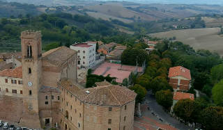 San Costanzo - Furto in casa del pomeriggio di sabato: caccia a due donne