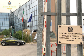 Imprenditore cinese  evade il fisco per 280mila euro