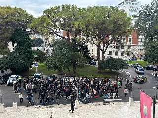 Manifestazione degli studenti a Pescara, rappresentanti ricevuti in Provincia