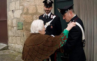 Teramo - Tornano le truffe agli anziani, i Carabinieri rilanciano l’allerta