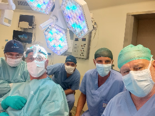 Ancona – Intervento per grave malformazione congenita al volto su una 15enne