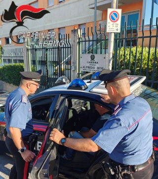 Controlli antidroga nel fermano: due arresti, denunciati diversi giovani