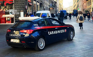 Ancona – Ruba l’incasso del supermercato, arrestato dai carabinieri