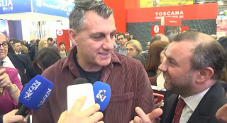 Bit - Nello stand Marche tutti pazzi per "Bobo" Vieri