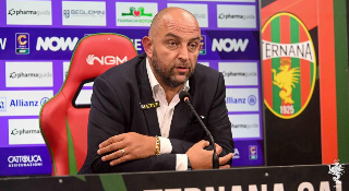 Samb, acque molto agitate a Terni: via anche il direttore Foresti