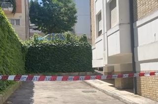 Ancona - Uomo trovato morto in casa: ipotesi suicidio