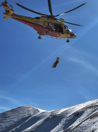 Sedicenne ferito sul Monte Catria, recuperato in elicottero