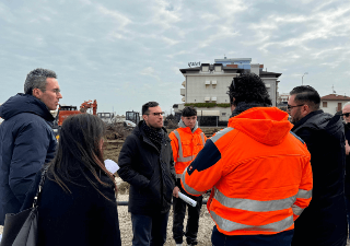 Fano - Lungomare Sassonia, visita del sindaco: "Fondamentale completarlo entro l’estate"