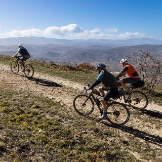 L’Abruzzo dei cammini e delle ciclovie alla Bit di Milano