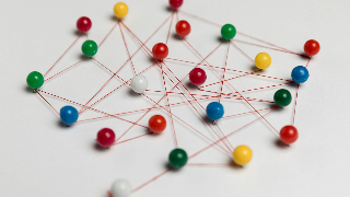 HUB multiservizi: quando il franchising diventa un servizio essenziale per la comunità