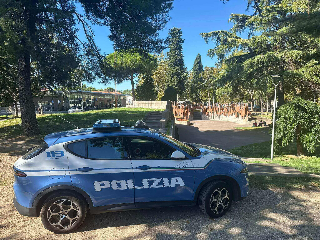 Pesaro - Spaccio di hashish, arrestato gambiano di 29 anni con emissione di Dacur