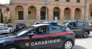 Falconara - Tentata violenza sessuale su 13enne, udienza di convalida per il bengalese