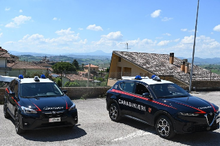 Trecastelli - Perde il controllo dell’auto e si schianta: 25enne positivo all’alcool test