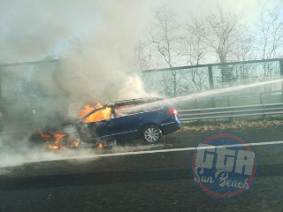 Da oggi tornano i lavori in A14, auto prende fuoco a Pedaso