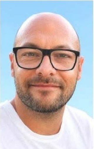 Addio a Claudio Pieragostini, morto  a 44 anni: domani i funerali