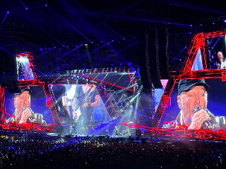Vasco Rossi - Doppio concerto con 64mila fan: maxi piano sicurezza