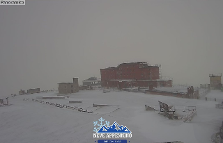 Abruzzo - Prima neve a Campo Imperatore, -4.6°C al Rifugio Franchetti