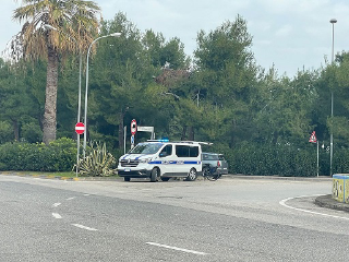 San Benedetto del Tronto - Scontro auto-bici in zona Ballarin: Municipale e Croce Verde sul posto