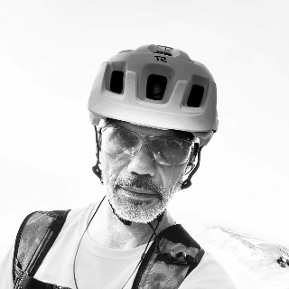 Ancona – Cade in bici sulla ciclopedonale, ferito il pm Gubinelli