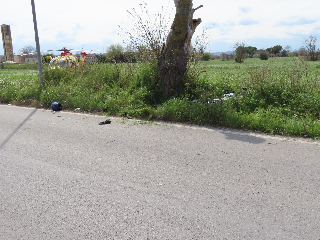 Fano - Perde il controllo dello scooter, 17enne ferito, trasportato a Torrette