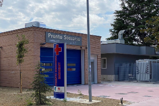 Casoli - Cade dai sei metri, grave operaio 28enne