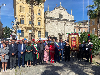 Celebrazione 2 giugno ad Ascoli Piceno con le parole di Sandro Pertini, premiati 7 Cavalieri della Repubblica