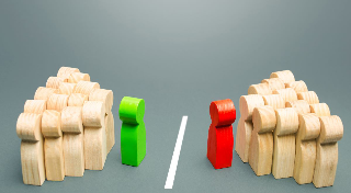 Perché partire da soli (quasi) mai conviene: il confronto che conta - hubixiniziative.it