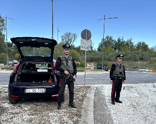 Tolentino  Controlli dei carabinieri: una denuncia e tre segnalazioni per droga