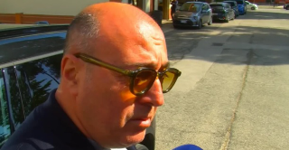 Omicidio a Vasto, il padre: "Mio figlio mi minacciava con un coltello"