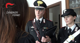 Fermo - Violenza domestica: denunciati due uomini