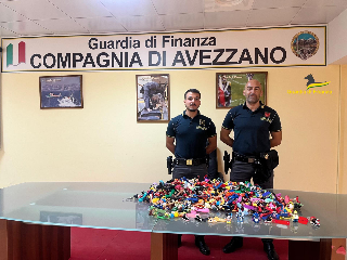 Avezzano - Finanza sequestra 20 mila giocattoli non sicuri