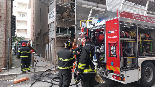 San Benedetto del Tronto - Incendio in un appartamento in via Umbria