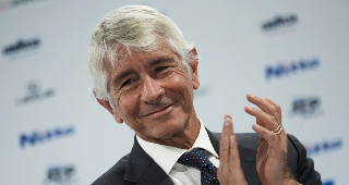 Abodi: “Daspo a vita per tifosi violenti? Considerare ogni possibile decisione”