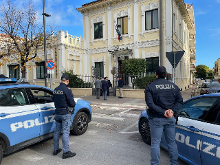 Pescara - La Polizia di Stato rende omaggio ai Carabinieri caduti a Castel d’Azzano