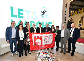 In vetrina alla Bit i borghi più belli delle Marche, Luconi: "Bandi per 110 milioni di euro"