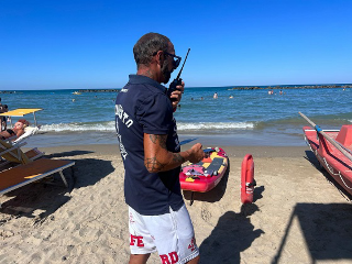 San Benedetto del Tronto - Malore in mare per un turista veronese