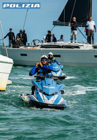 Ancona – Al via il pattugliamento delle coste da parte della polizia