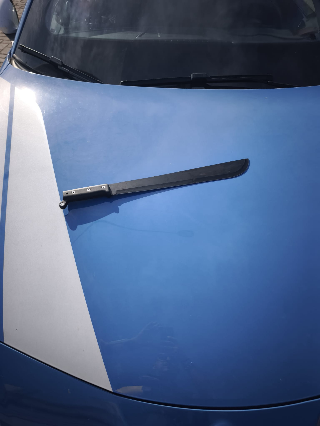 Con un machete in auto e alla guida senza patente, denunciati in due