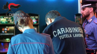 Controlli sul gioco d’azzardo: denunciate 4 persone per irregolarità nelle sale slot