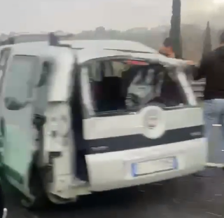 Civitanova Marche - Incidente in A14, due auto coinvolte