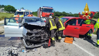 Ostra Vetere – Scontro tra auto, un ferito grave trasportato in eliambulanza