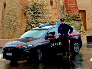 Loro Piceno Denunciati due giovani per tentata truffa con la tecnica del finto maresciallo dei carabinieri