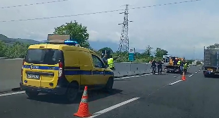 Scontro tra moto e furgone sull’Ascoli-Mare: centauro ferito