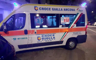 Malore in hotel ad Ancona, pronto soccorso pieno: 60enne trasportata a Senigallia