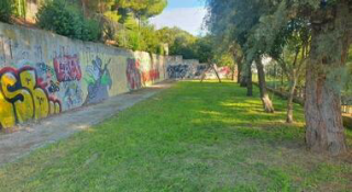 San Benedetto - Uomo trovato morto al parco di via Crivelli, ipotesi overdose
