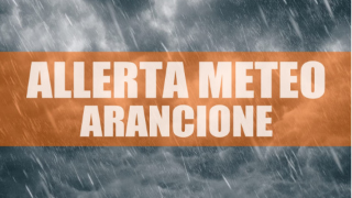 Vento forte e mareggiate, allerta arancione sulle Marche