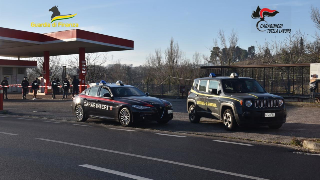 Pesaro - Caporalato, truffa ed estorsione: tre arresti 