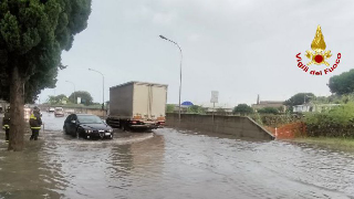 Maltempo sulle Marche: 100 interventi dei vigili del fuoco