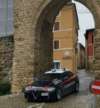 Tolentino - Un arresto per rapina e due denunce per guida in stato di ebbrezza