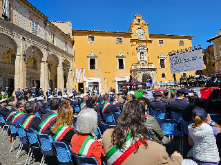 Celebrata a Fermo la Giornata regionale della Polizia locale: premi a scuole e agenti